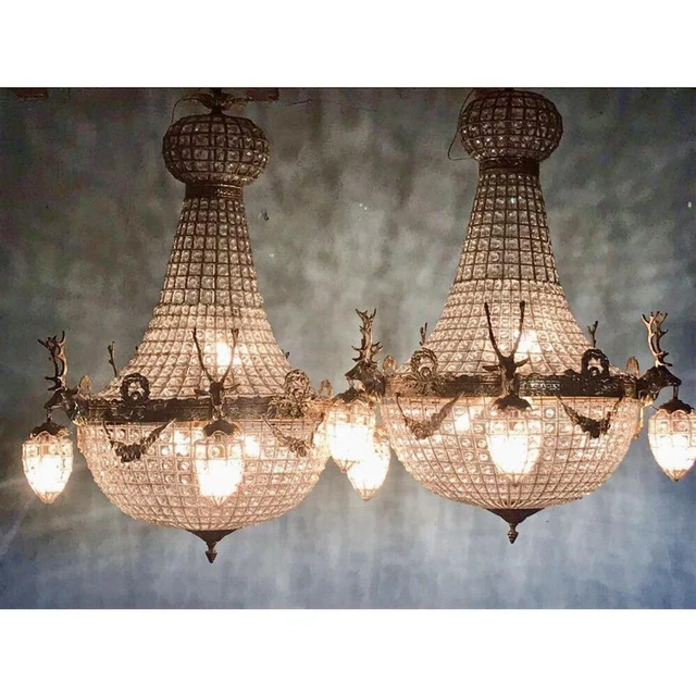 Beautiful French Louis XVI Style Deer Head 2 chandeliers in L size Gold Frame