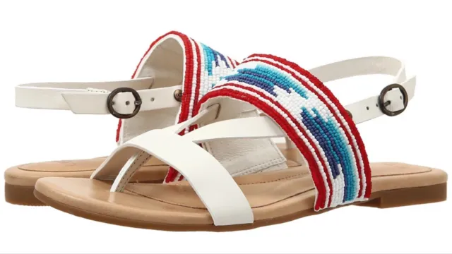 UGG WOMENS 1011176 Rozie Serape Beaded Beige Moccasin Loafers Size