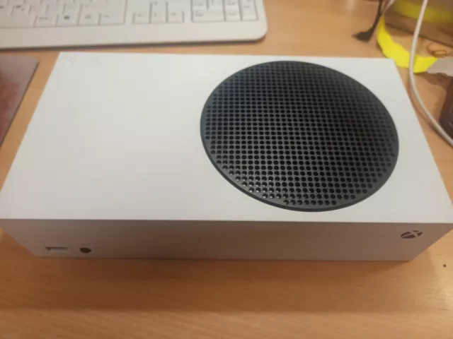 Microsoft Xbox Series S 512GB Spielekonsole - Weiß Sehr guter Zustand