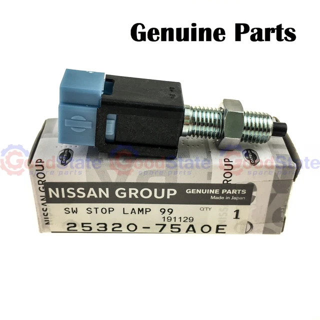 GENUINE NISSAN PATROL Y60 GQ Y61 GU TD42 RD28T RD28TI Brake Stop Light