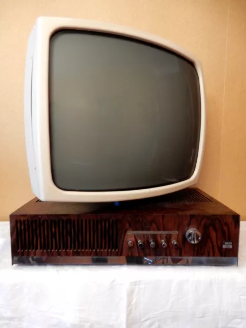Cool 60´s Gerd Müller design WEGA television Fernsehgerät System 3000 Palisander 2
