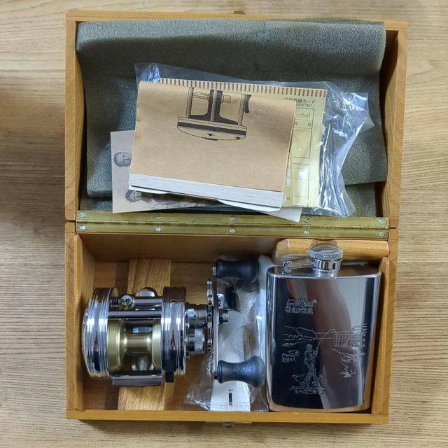 ABU GARCIA 1500CA Limited Silver Reel $547.74 - PicClick CA