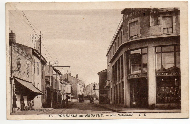 DOMBASLE SUR MEURTHE - Meurthe & Moselle - CPA 54 - Magasin au bon Marché