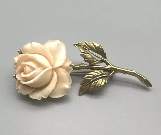 Vintage Gold Tone Carved Celluloid Rose Flower Brooch Pin O65
