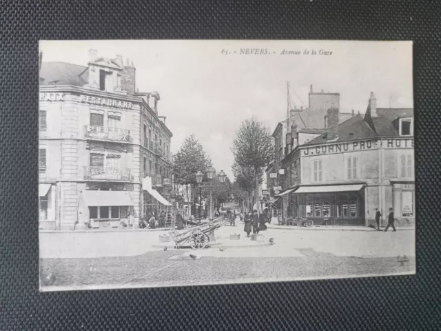 CPA 58 NEVERS - Avenue de la Gare