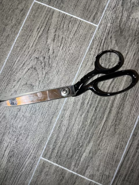 Vintage 9 Inch Wiss Pinking Shears Made in USA