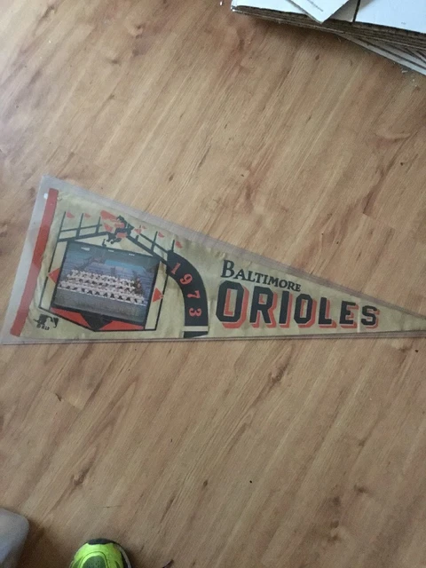 MLB Baltimore Orioles 1973 Team Photo Pennant