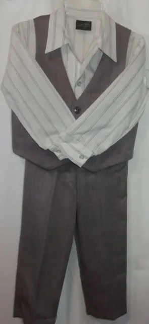 Boys size 4 Michael James 3 piece dressy outfit/suit (pants, shirt, vest)