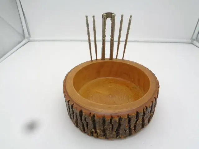 Vintage 8" dia Rustic Wood Tree Bark Nut Bowl HMQ Nutcracker Set w/ 4 Picks