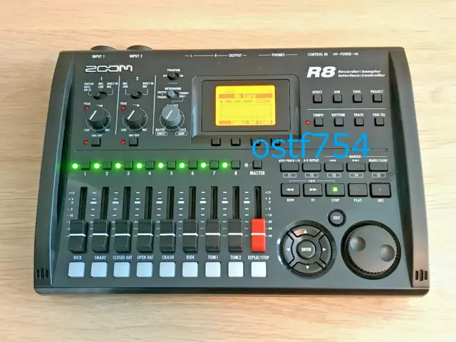 ZOOM R8 Multi Track Recorder Total Music Production 8 Track 24 Bit 48 kHz