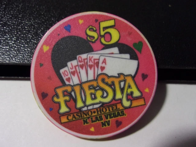 FIESTA CASINO $5 hotel casino gaming poker chip (HEARTS ROYAL FLUSH) Las Vegas