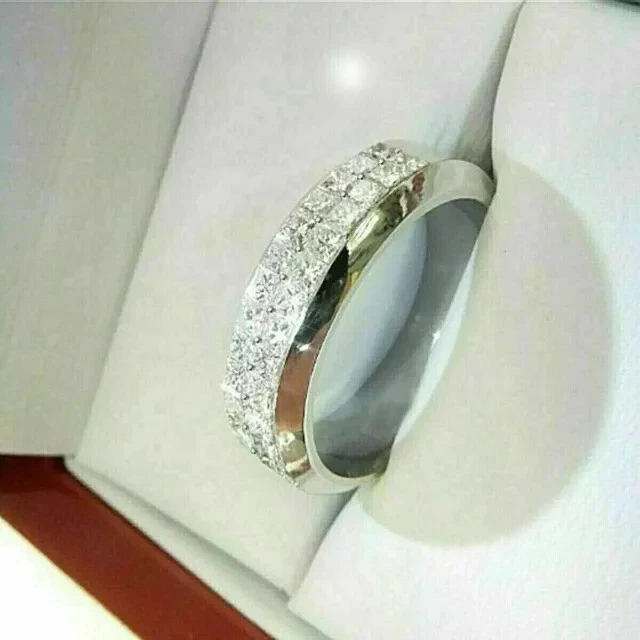 2 Ct Round Cut Simulated Diamond Men's Band Wedding Ring 14K White Gold Plated