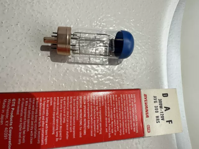 DAF projector lamp projection light bulb 120v 300w, NOS Sylvania brand