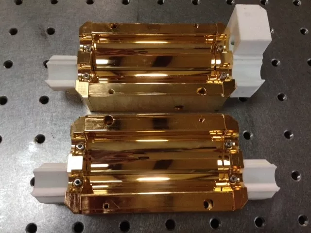 Reflectors Cavity Gold Nd:YAG 1064nm, Lee Laser 608T? Marking Cutting Engraving