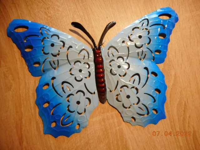 Deko Schmetterling  blau  Wanddekoration Metall blau ca. : 30cm mit Aufhänger