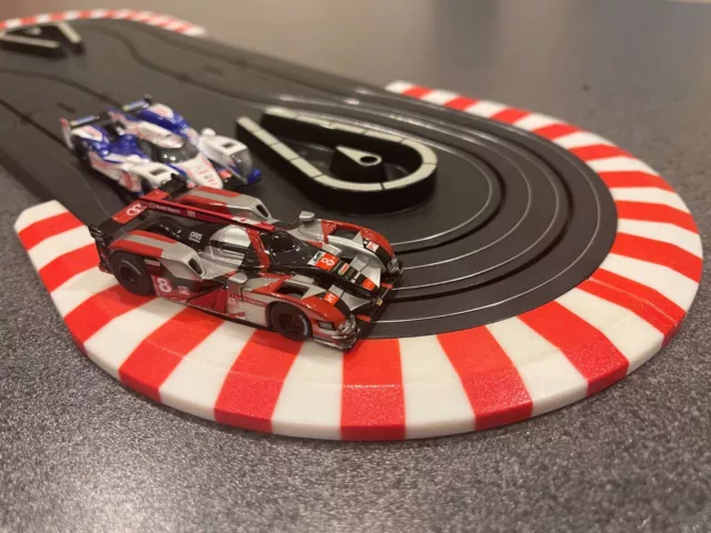 Tomy Aurora Afx Racemasters Ho 3"R Curve 76Mm Hairpin Track White-Red Kerb Ring