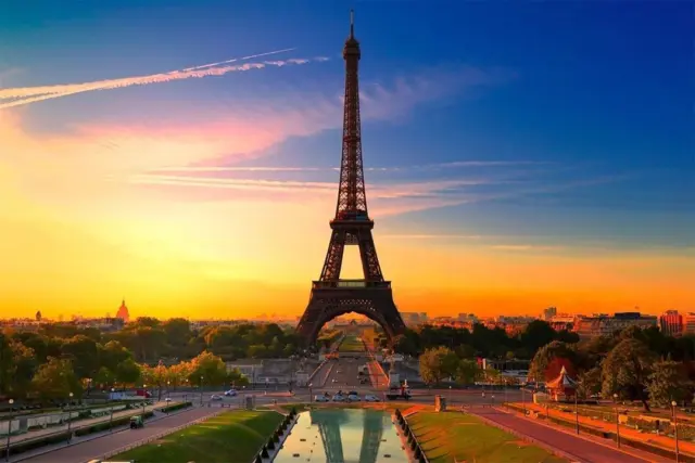 Morning Sunrise Paris Eiffel Tower Landscape France Wall Art - POSTER 20"x30"