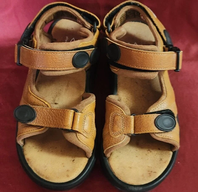 MBT Physiological Kisumo Sandals Brown, Sz 6.5 Swiss Engineered MBT Physiological Kisumo Sandals Brown, Sz 6.5 Swiss Engineered
