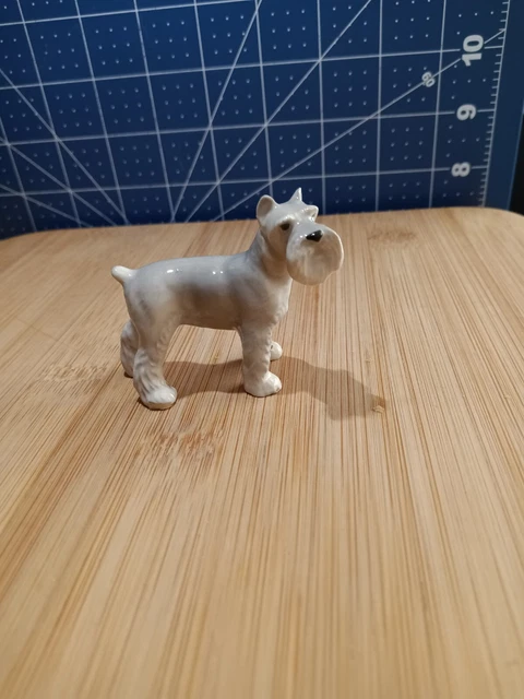 Hagen-Renaker Miniature Figure-Schnauzer Dog-Excellent Condition