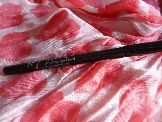 Stiefel No7 Stay Perfect Amazing Eyes schwarzer Bleistift 1,2 g NEU