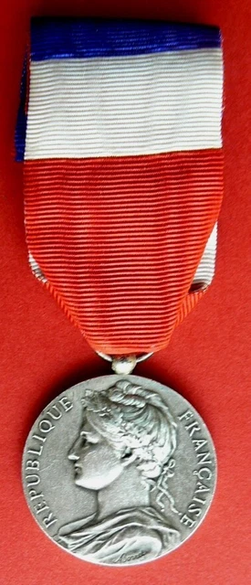 France, Médaille d'honneur du travail, Medal, 1948, Very Good Quality