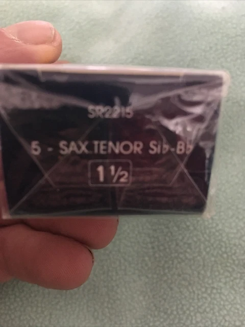boite 5 anches saxophone Tenor VANDOREN Sib Bb SR 2215 force 1,5 SR2215 5