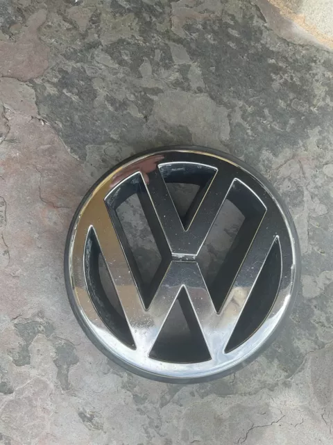 1993-1998 VW Jetta. VW  Cabrio  VW Golf Front Grille  Emblem 191853601H OEM