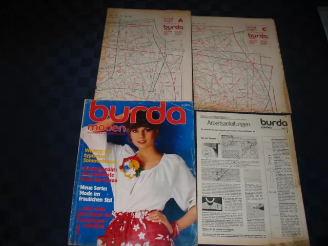 Burda Moden Nr. 7 / 1977 , mit  2 Schnittbögen und Arbeitsanleitungen