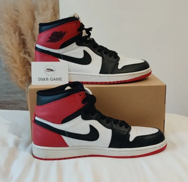 Nike Jordan 1 Black Toe High