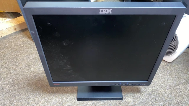 ディスプレイ・モニター本体 Lenovo ThinkVision M17d #1 Lenovo ThinkVision M17d #1