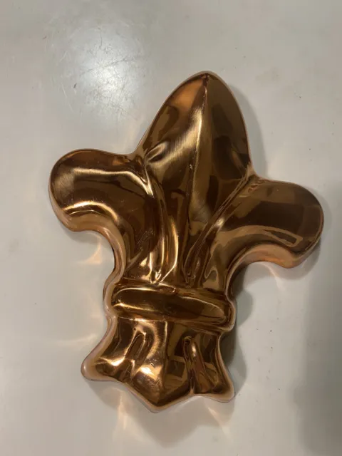 VTG RARE Copper Mold Fleur de Lis Benjamin & Medwin NYC Tin Lined Wall Decor