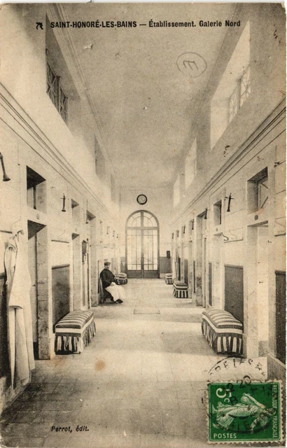 CPA St-HONORÉ-les-BAINS Etabl. Galerie Nord (420649)