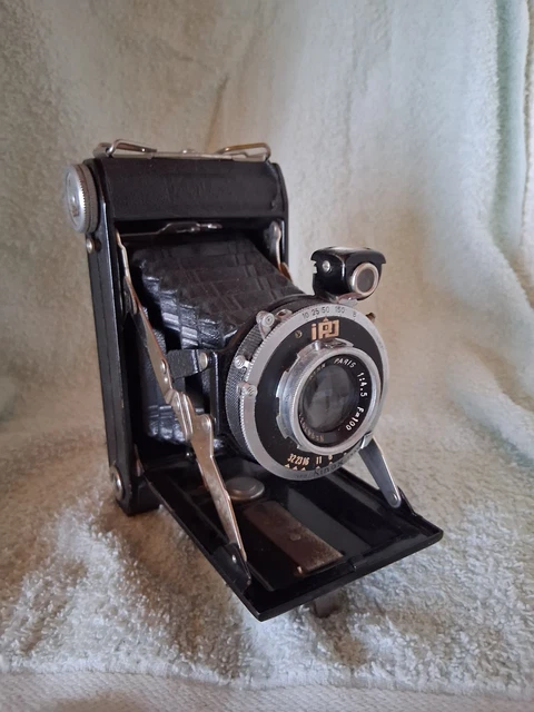 Appareil photographique à soufflet et à plaques (AP-95-1249