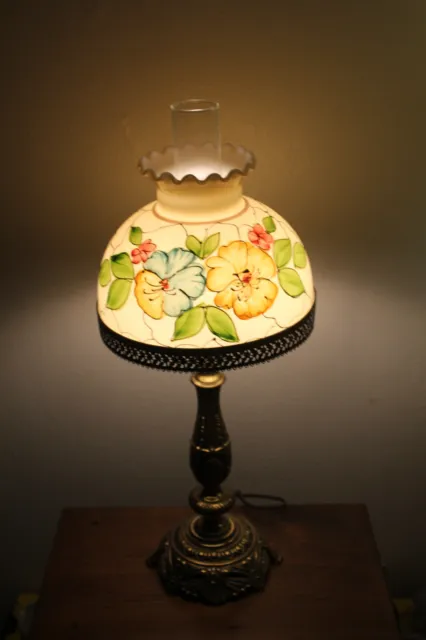 Vintage GWTW Hurricane Floral Milk Glass Electric Light Table Lamp 22"