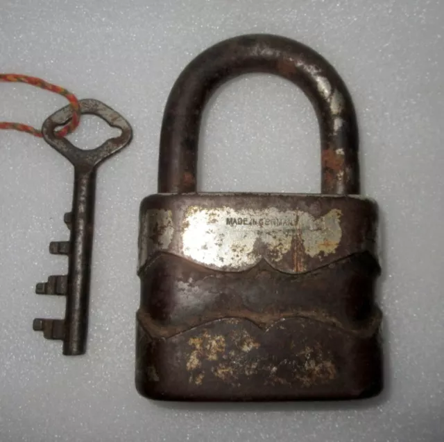 Vintage Old Rare Collectible Solid Iron Unique Long Key Padlock Made In Germany 2