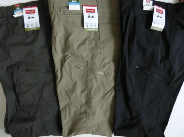 Men's Wrangler Comfort Flex Waistband Cargo Pant Tech Pocket