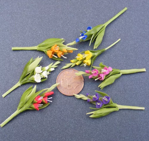 A Gladioli Garden Accessory Flower Tumdee 1:12 Scale Dolls House Miniature ML