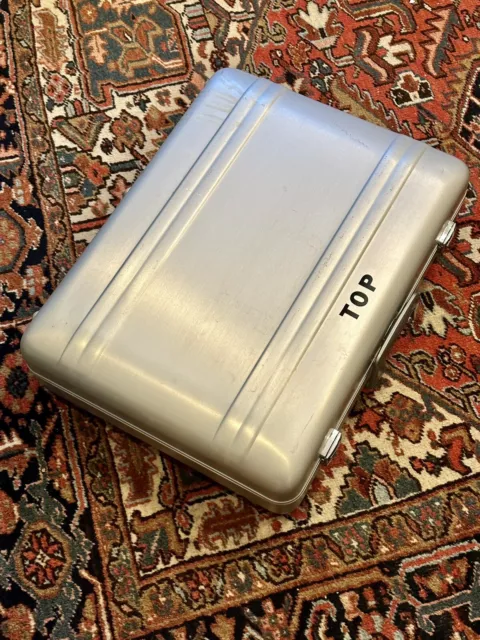 Vintage Zero Halliburton Aluminum Briefcase Large ~ 24x18x8