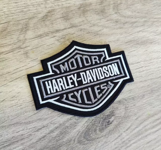 Patch HARLEY DAVIDSON écusson 10cm x 7.7cm thermocollant biker gris moto 🏍️