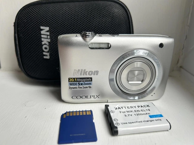 Nikon ニコン COOLPIX S2900 シルバー Nikon ニコン デジタルカメラ