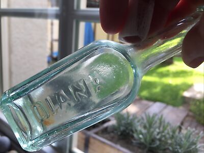 alte Glasflasche Flasche DIANA Fläschchen Arznei Vase Glas Pressglas weiß klar 7