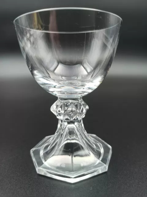 1 VERRE À PORTO EN CRISTAL DE VAL SAINT LAMBERT  Modèle YALE 9,7cm