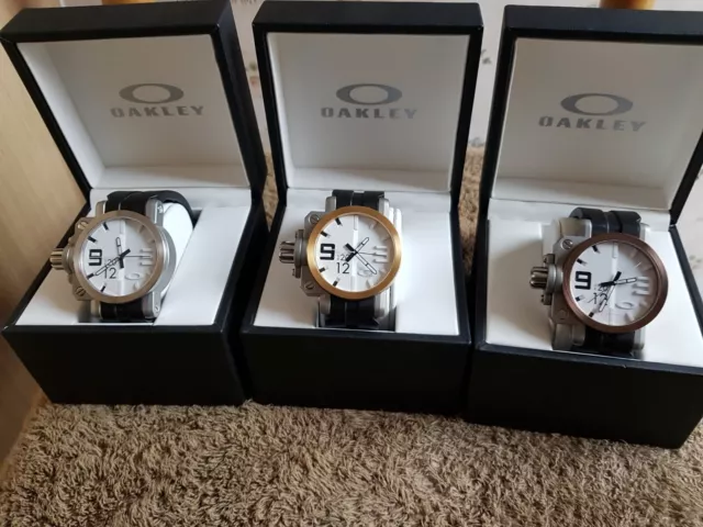 Oakley on sale gearbox watch