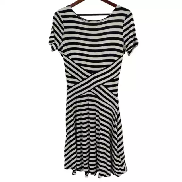 BLACK WHITE STRIPED mid length dress with short sleeves size medium $18 ...