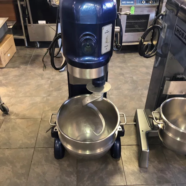 Hobart H600 60 Qt Mixer  1HP - 1Ph - 208V - Stainless Bowl And Dough Hook