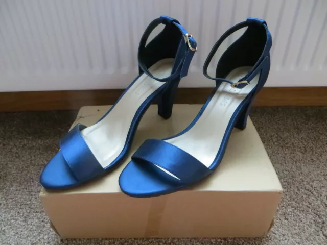 Jd williams outlet navy sandals