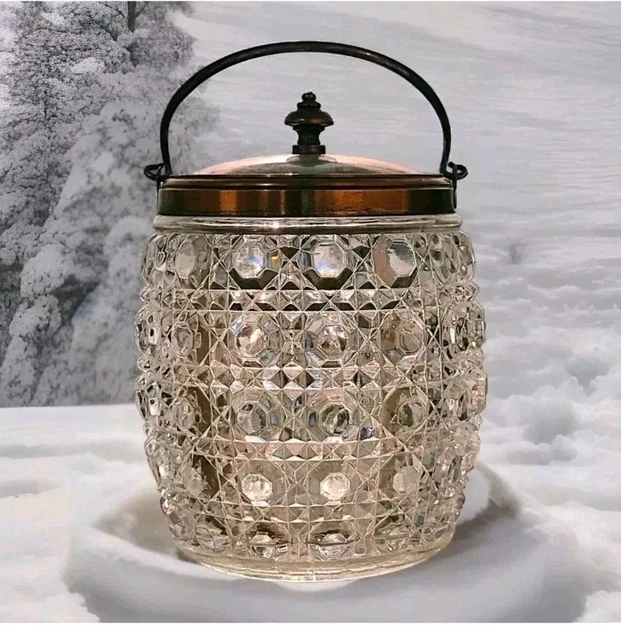 BACCARAT : SCEAU À BISCUIT EN CRISTAL SIGNE Doré/Transparent Métal