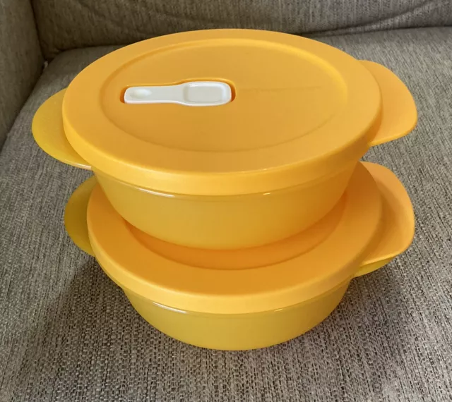 https://www.picclickimg.com/49IAAOSwVxxk1DSP/Brand-New-TUPPERWARE-CRYSTALWAVE-PLUS-SMALL-ROUND-CONTAINER.webp