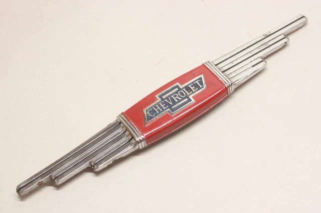 Vintage 1937 Chevrolet Sedan CHROME TRUNK EMBLEM ORNAMENT GM Part 595744