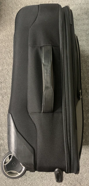 Tumi T Tech Black Carry On W/ Wheels Luggage 22in Expandable 2